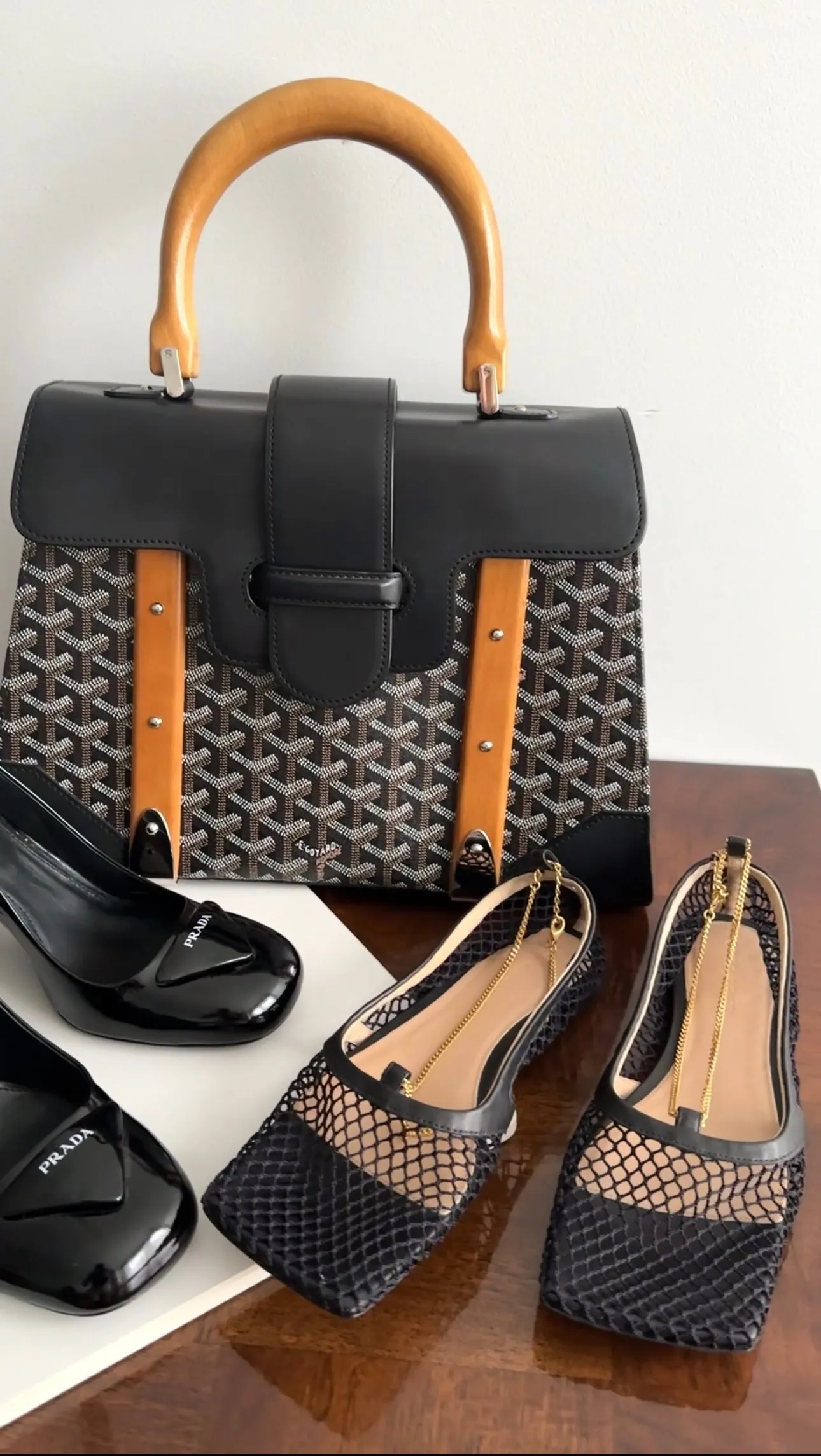 Bottega Veneta Black Mesh Chain Flats - 37.5