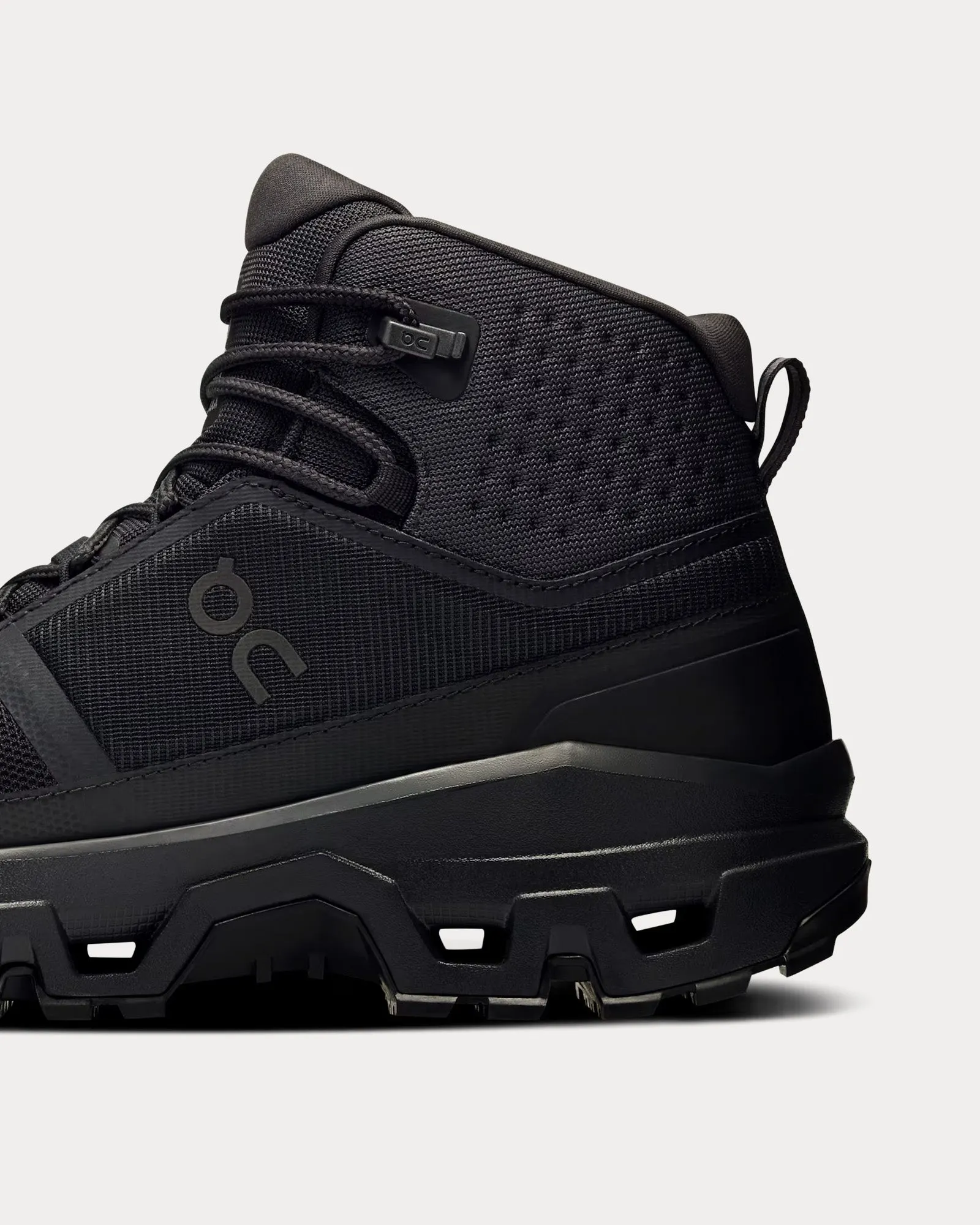 Cloudrock Mid WP Black / Black Boots