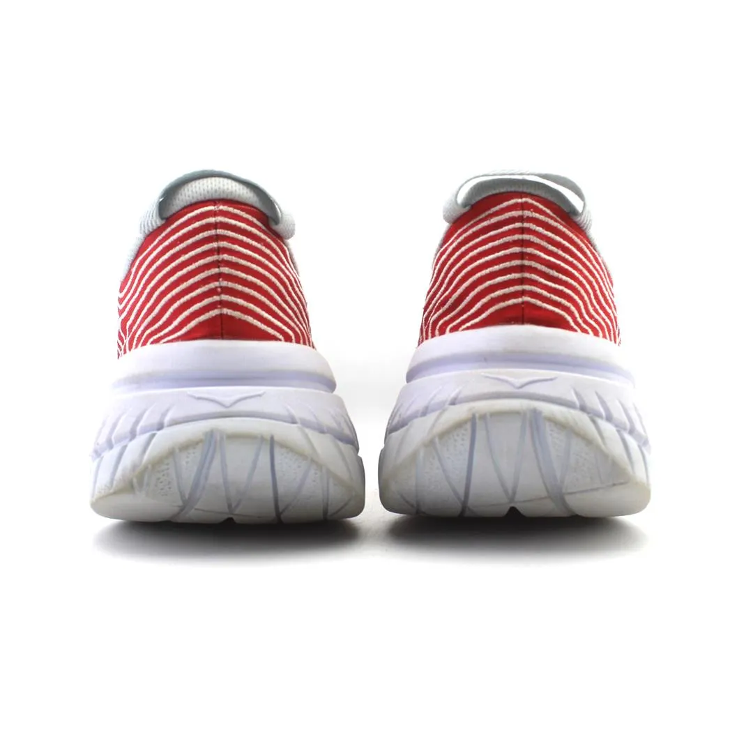 HOKA ONE ONE  CARBON X